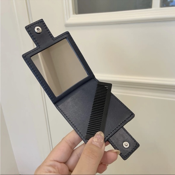 Chanel Bleu De  Comb Set - Picture 3 of 12